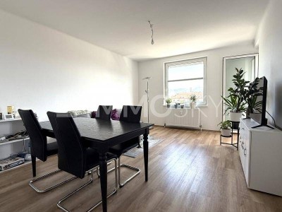 FAMILIENIDYLLE IN TAXHAM: 3-Zimmer mit Loggia, Balkon und Garage!