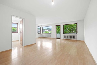Lichtdurchflutete 2-Zimmer Wohnung mit großzügigen Balkon in Blaustein