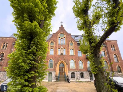 Hochwertige 3-Zimmer-Wohnung mit Loggia und EBK – Erstbezug im denkmalgeschützten Marienkloster
