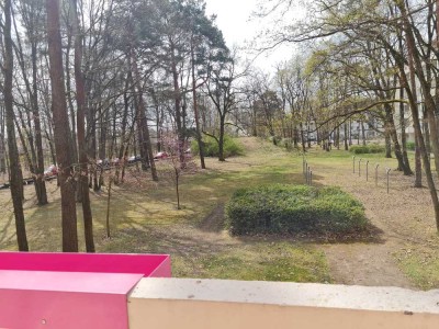 Gut geschnittene, helle Wohnung mit Südbalkon nahe Flakensee!