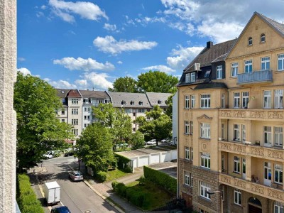 helle Familienwohnung 4 Zimmer + 2 Balkonen auf dem Kaßberg mieten