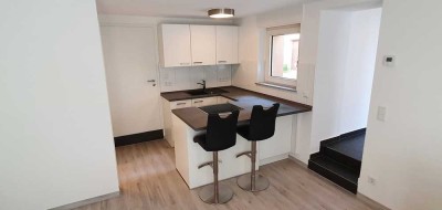 Direkt an der Uni: Exklusive 2-Zimmer-Wohnung - Zweitbezug nach Großsanierung!!!