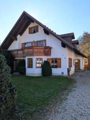 Sehr schöne 4 Zimmer Wohnungn in Giggenhausen