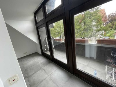 Geschmackvolles 2-Zimmer-Appartement mit gehobener Innenausstattung mit Einbauküche in Bruchköbel
