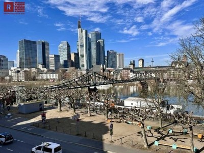 Leben, wo Frankfurt am schönsten ist – Luxuriös wohnen mit zwei Balkonen