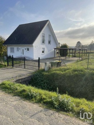 Exklusives Wohnen im Grünen: Traumhaftes Einfamilienhaus mit Weitblick und Top-Anbindung in Kassel-N