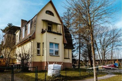 Borgsdorf: Zweifamilienhaus auf schönem Grundstück, viel Potenzial