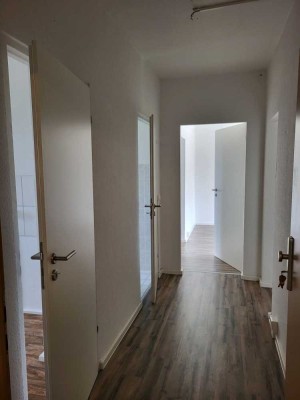 //Hier wartet ihr neues zu Hause // tolle 3 Zimmer Wohnung mit Balkon //