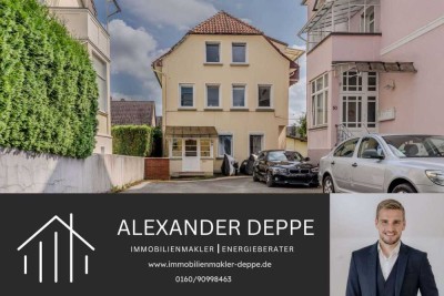 Flexible Nutzungsmöglichkeiten & zentrale Lage: Mehrfamilienhaus mit drei Wohneinheiten