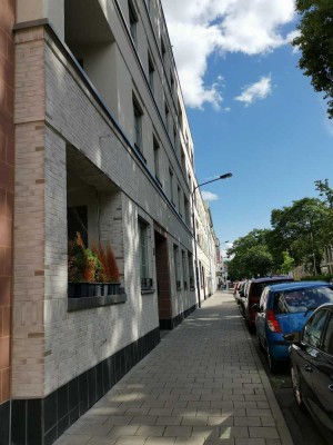 Moderne 2-Zimmer Wohnung mit Terrasse und Loggia in Offenbach Stadtmitte