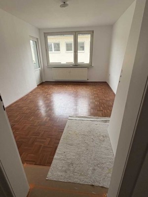 Zentrale TOP-gepflegte 2-Zimmer Wohnung