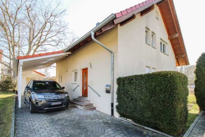 Wohnträume leben: Gehobenes EFH mit Garten und Spa-Bereich in Weil im Schönbuch-Neuweiler
