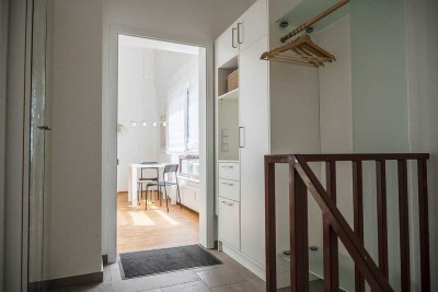 Exklusive, möblierte 2-Raum-Wohnung mit schöner Innenausstattung - Ratingen Grüner See