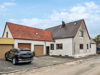 Großes Einfamilienhaus mit Potenzial zum Zweifamilienhaus in Ederheim