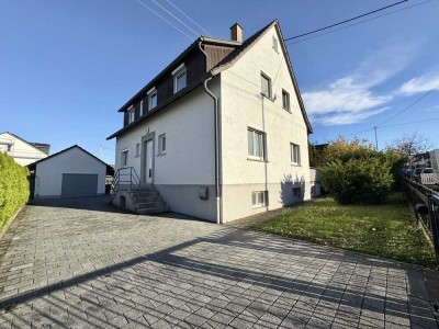 Einfamilienhaus mit großem Außenbereich – Potenzial für Umgestaltung!