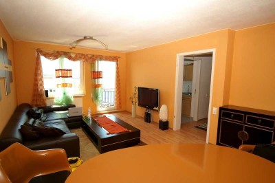 **** Top-Neubau-Wohnung mit großem Balkon im 3. OG mit Aufzug & Laminat & Außen-Stellplatz!!!