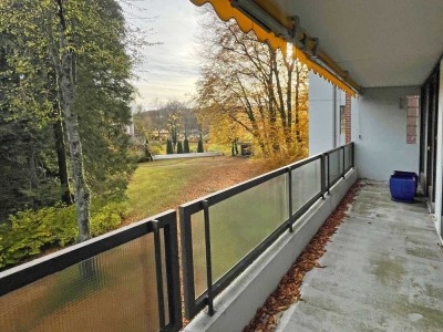 Gut geschnittene 2-Zimmer Wohnung in grüner Parkanlage