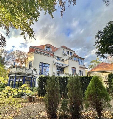 Wohnen im Grünen! Elegante 3-Zimmer-Wohnung mit Balkon am Weißen Hirsch