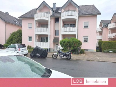 Lichtdurchflutete Dachgeschosswohnung mit Süd-Balkon – Wohngenuss über den Dächern