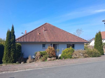 Neuwertiger Bungalow mit vielen Möglichkeiten!