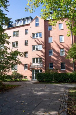 Komfortable 5-Zi-Wohnung über 2 Etagen mit Balkon, Wohnküche und 2 Bädern