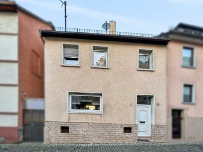Einfamilienhaus mit Schlossblick in zentraler Lage von Idar-Oberstein