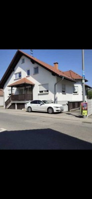 Schöne 4-Zimmer-Wohnung mit Einbauküche in Neustadt Geinsheim