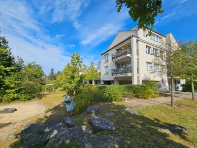 Potsdam-Drewitz-Kirchsteigfeld - 2 Zi-Wohnung mit Terrasse und Stellplatz - Zum Selbstbezug