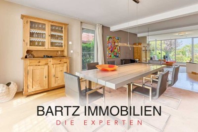 Zeitlose Architektur in Feldrandlage – großzügiges & modernes Wohnen mit Weitblick