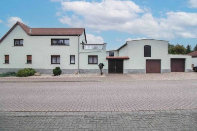 Einfamilienhaus mit ELW und Photovoltaik, sowie eigene Oase im Garten