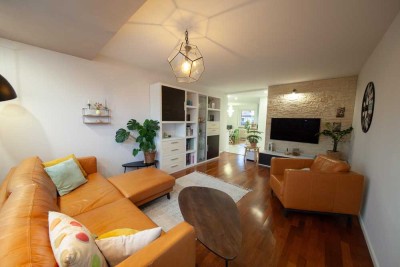 Sonnige 3,5 Zimmer Wohlfühloase mit Südwest-Balkon, hell, hochwertig und Urlaubsfeeling inklusive