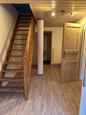 Erstbezug nach Sanierung: Preiswerte 4-Zimmer-Doppelhaushälfte mit EBK in Bad Dürkheim