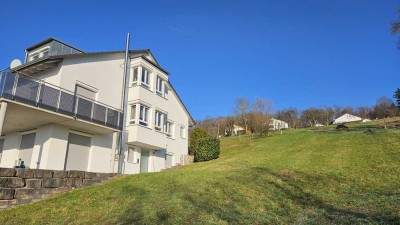 Top gepflegte Doppelhaushälfte mit herrlichem Ausblick