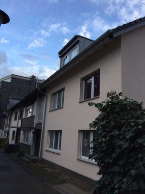 Schöne 2,5-Raum-Wohnung mit Balkon in Brühl Mitte