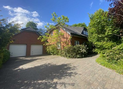 Exklusive Familienvilla mit Charme und Privatsphäre in Langenberg