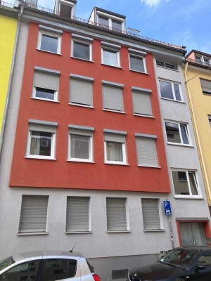 Charmante 2,5-Zimmer Maisonette-Wohnung im 4. OG in Nürnberg-Wöhrd