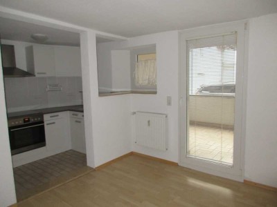 Geräumige Drei-Zimmer-Wohnung in Darmstadt/Eberstadt