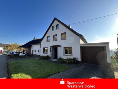 Niederölfen, Bauernhaus mit viel Platz, Scheune und Garagen, Panoramablick