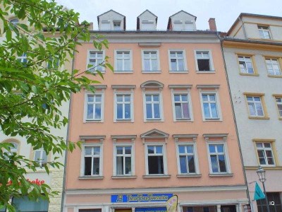 Ab Oktober 2025: Kleine Singlewohnung mit Balkon (Hofseite), Badewanne und Laminatboden
