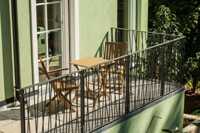 1180 WIEN/Pötzleinsdorf: Charmant möblierte, servicierte 2-Zi-Terrassen-Wohnung / charmingly furnished, serviced 2-room terrace apartment