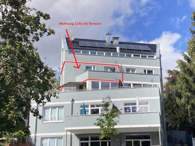 neuwertige und attraktive Wohnung mit Sonnenterrasse