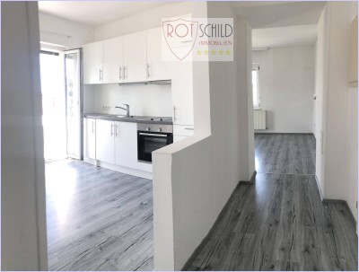 Sehr liebe ruhige Wohnung im Grünen 1 SZ, 1 WZ, möblierte Küche, SüdBalkon, Parkplatz, ab Aug.2025