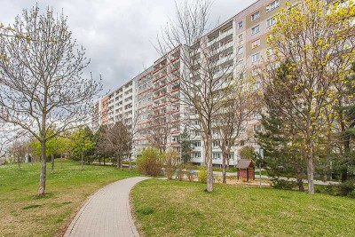 Individuell gestalten: Gepflegte Wohnung mit Balkon, Aufzug und OBI-Gutschein