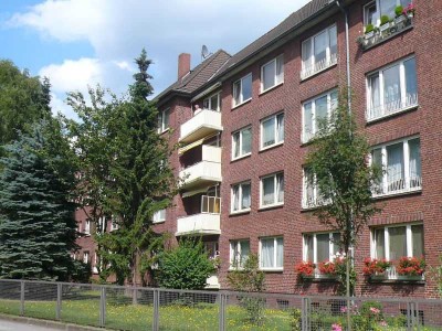 Frisch modernisierte Single- oder Pärchenwohnung mit guter Anbindung – Wentzel Dr.