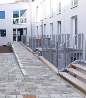 -Zimmer-Erdgeschosswohnung mit Balkon in Hördt-ohne Makler
