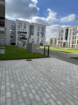 Moderne 3-Zimmer-Neubauwohnung mit Balkon und Einbauküche in Düsseldorf-Heerdt zu vermieten