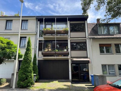 Gemütliche Maisonette-Wohnung mit 3 Balkonen in Schweinheim