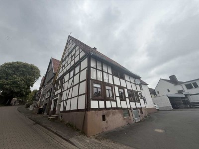 Historisches Fachwerkhaus mit viel Potenzial im Herzen von Blomberg