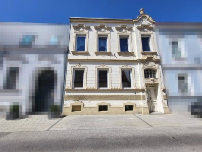 "IN KAUFABWICKLUNG" STADTDOMIZIL MIT GARTEN UND 2 WOHNUNGEN