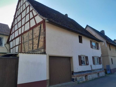 Fachwerkhaus, Garage, Scheune, Schuppen, ~ kleine Hofreite